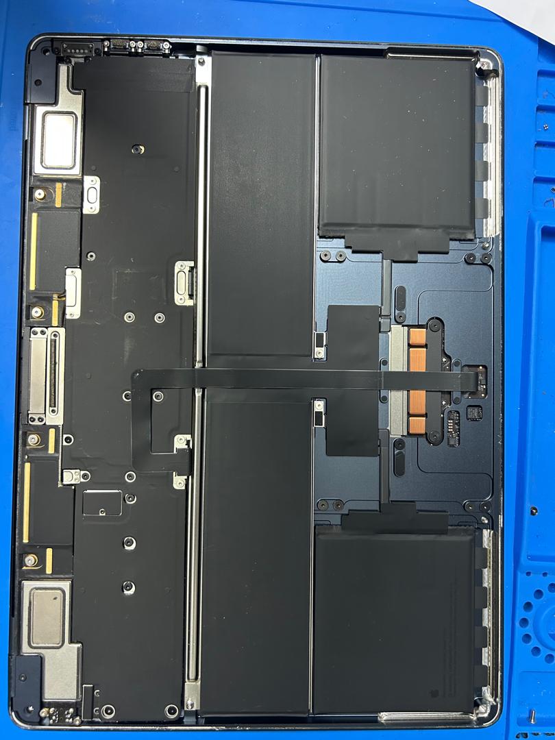 MacBook opened during keyboard replacement
